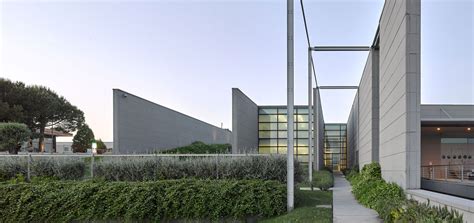 prada factory outlet montegranaro